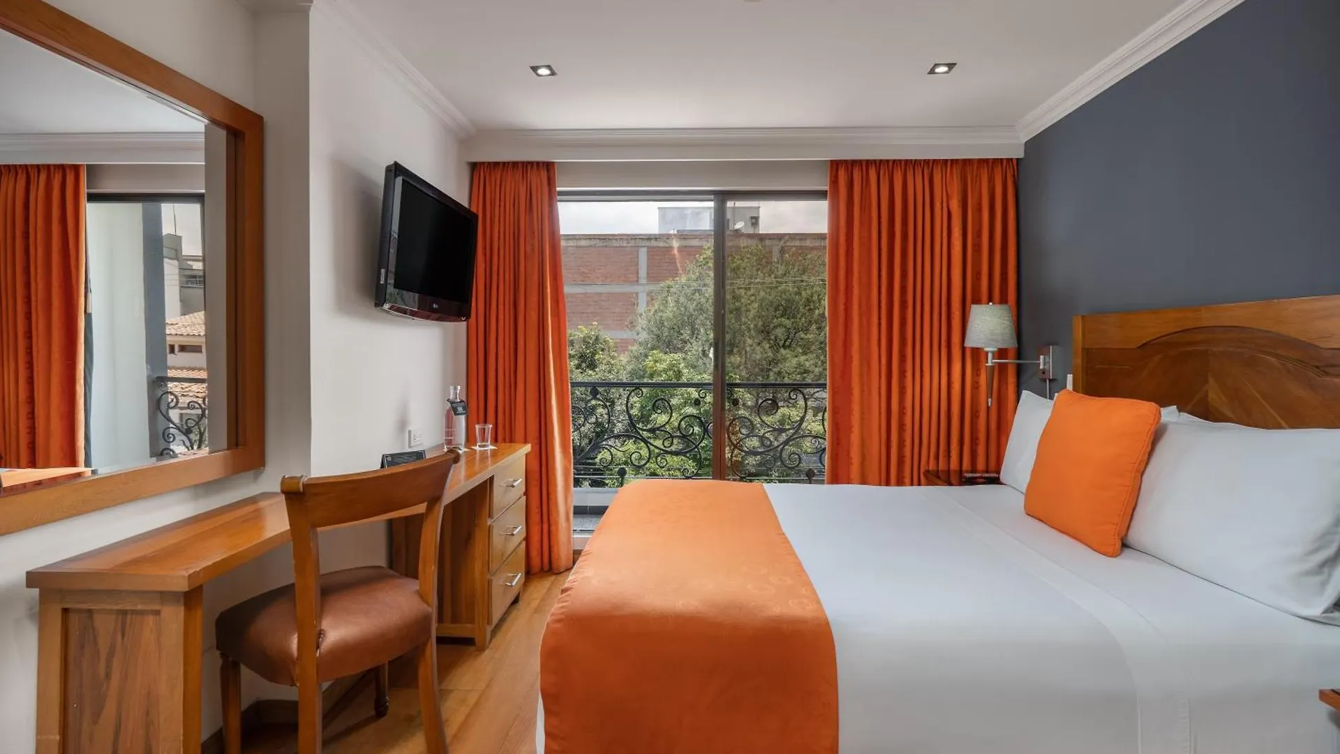 Hotel Egina Bogota