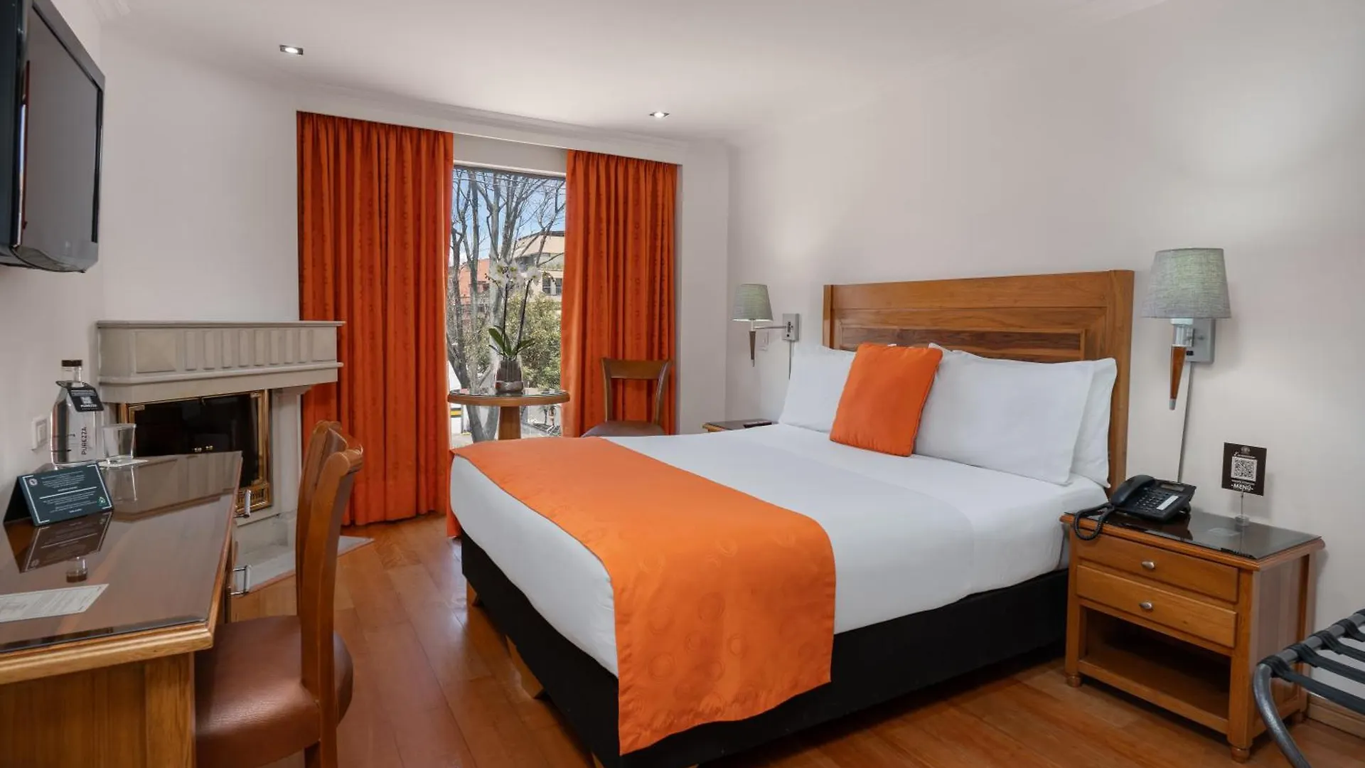 Hotel Egina Bogota 4*,